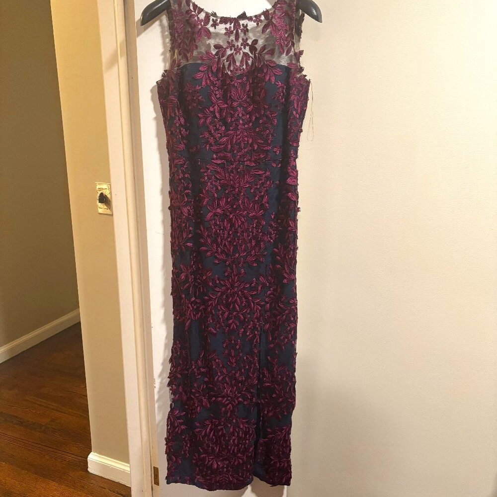 JS Collections sleeveless column gown SZ 14